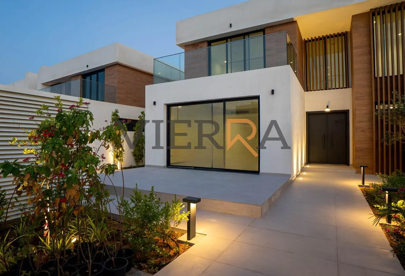 160114033 - Property Main Image
