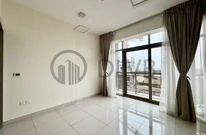 شقة - 2 غرف نوم - 2 حمامات للايجار في كروسز - مجان - دبي لاند - دبي