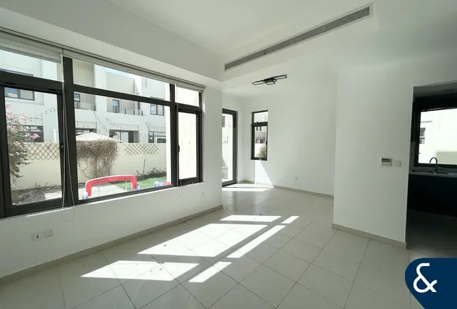 162801507 - Property Image 3