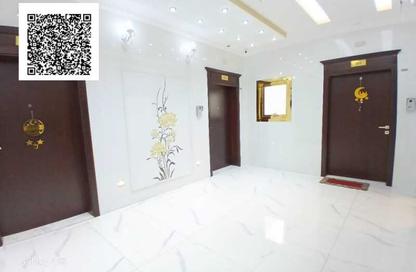عمارة بالكامل - 8 غرف نوم - 8 حمامات للبيع في الجرف 2 - الجرف - عجمان وسط المدينة - عجمان