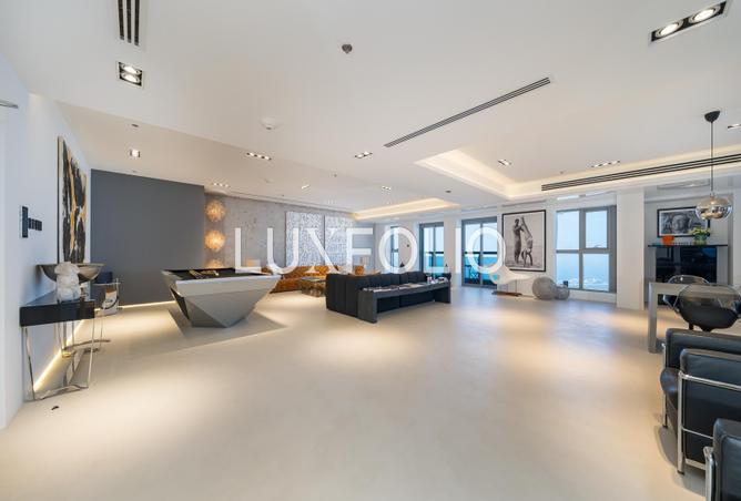 100852781 - Property Image 2
