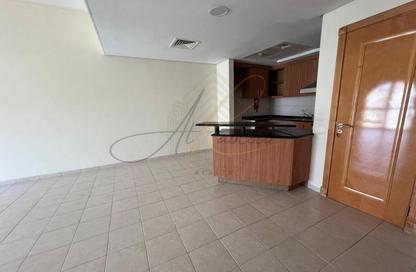 Apartment - 2 Bedrooms - 1 Bathroom for rent in Building 158 - Contemporary Cluster - Discovery Gardens - Dubai Apartment - 2 Bedrooms - 1 Bathroom for rent in Building 158 - Contemporary Cluster - Discovery Gardens - Dubai