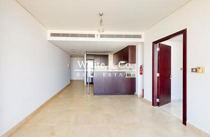 Apartment - 1 Bedroom - 2 Bathrooms for rent in Sky Gardens - DIFC - Dubai