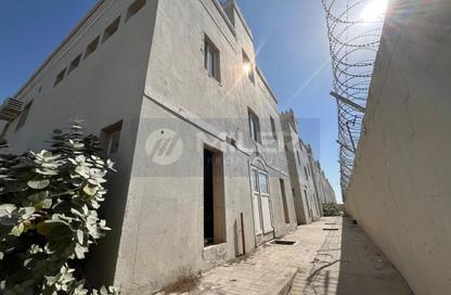 سكن عمال - استوديو - 1 حمام للايجار في الصجعة - الشارقة سكن عمال - استوديو - 1 حمام للايجار في الصجعة - الشارقة