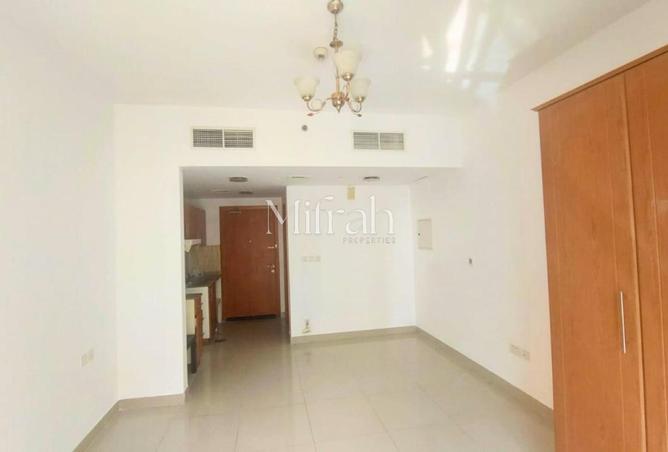 114595370 - Property Image 3