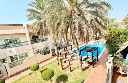 Villa - 4 Bedrooms - 6 Bathrooms for rent in Umm Suqeim 1 Villas - Umm Suqeim 1 - Umm Suqeim - Dubai