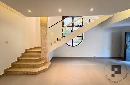 Villa - 4 - 5 for rent in Umm Suqeim 1 Villas - Umm Suqeim 1 - Umm Suqeim - Dubai