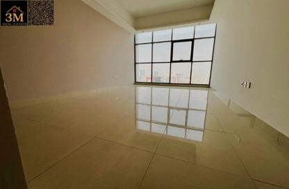 Apartment - 2 Bedrooms - 3 Bathrooms for sale in Gulfa Towers - Al Rashidiya 1 - Al Rashidiya - Ajman