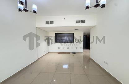 Apartment - 1 Bedroom - 2 Bathrooms for rent in Royal JVC Building - District 10 - Jumeirah Village Circle - Dubai Apartment - 1 Bedroom - 2 Bathrooms for rent in Royal JVC Building - District 10 - Jumeirah Village Circle - Dubai
