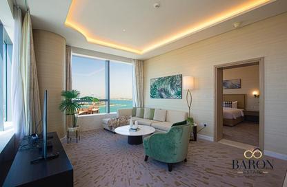 Apartment - 1 Bedroom - 1 Bathroom for rent in The Palm Tower - Palm Jumeirah - Dubai