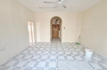 Apartment - 1 Bedroom - 2 Bathrooms for rent in Fire Station Road - Muwaileh - Sharjah Apartment - 1 Bedroom - 2 Bathrooms for rent in Fire Station Road - Muwaileh - Sharjah