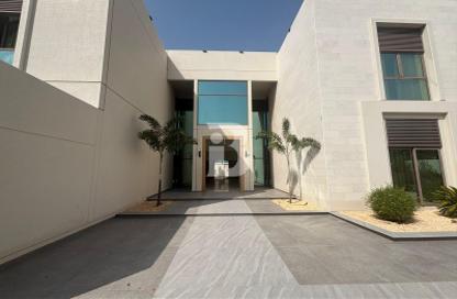 Villa - 5 Bedrooms - 6 Bathrooms for rent in Millennium Estates - Meydan Gated Community - Meydan - Dubai