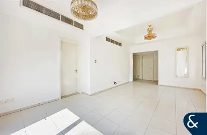Villa - 3 Bedrooms - 3 Bathrooms for sale in Springs 4 - The Springs - Dubai