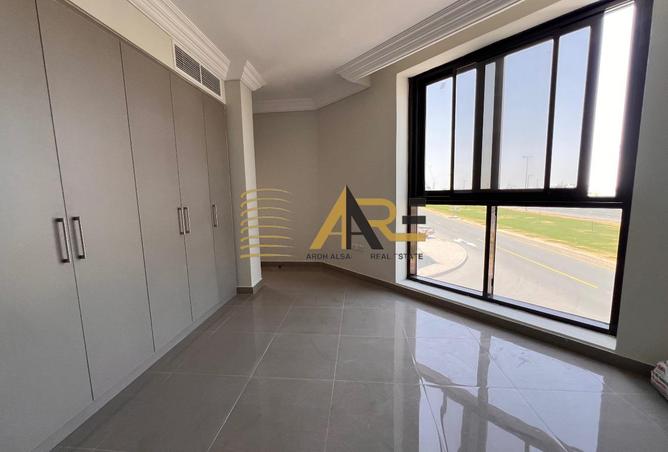 89654264 - صورة العقار 2