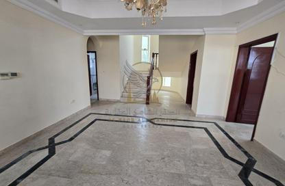 Villa - 5 Bedrooms - 6 Bathrooms for rent in Sharqan - Al Heerah - Sharjah Villa - 5 Bedrooms - 6 Bathrooms for rent in Sharqan - Al Heerah - Sharjah