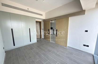 Apartment - 1 - 1 for rent in Golf Gate - Damac Hills - Dubai