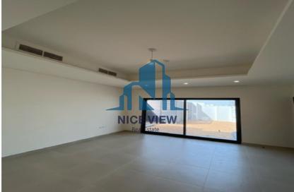 Villa - 4 - 5 for sale in Fay Al Reeman II - Al Shamkha - Abu Dhabi