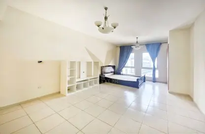 Apartment - 1 Bathroom for sale in Magnolia 1 - Emirates Gardens 2 - District 14 - Jumeirah Village Circle - Dubai