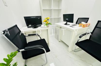 Office Space - Studio - 1 Bathroom for rent in Reem Residency - Al Karama - Dubai