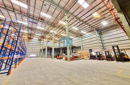 Warehouse - Studio - 1 for rent in RAS - Umm Ramool - Dubai