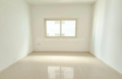Apartment - 1 Bedroom - 2 Bathrooms for rent in New Al Taawun Road - Al Taawun - Sharjah
