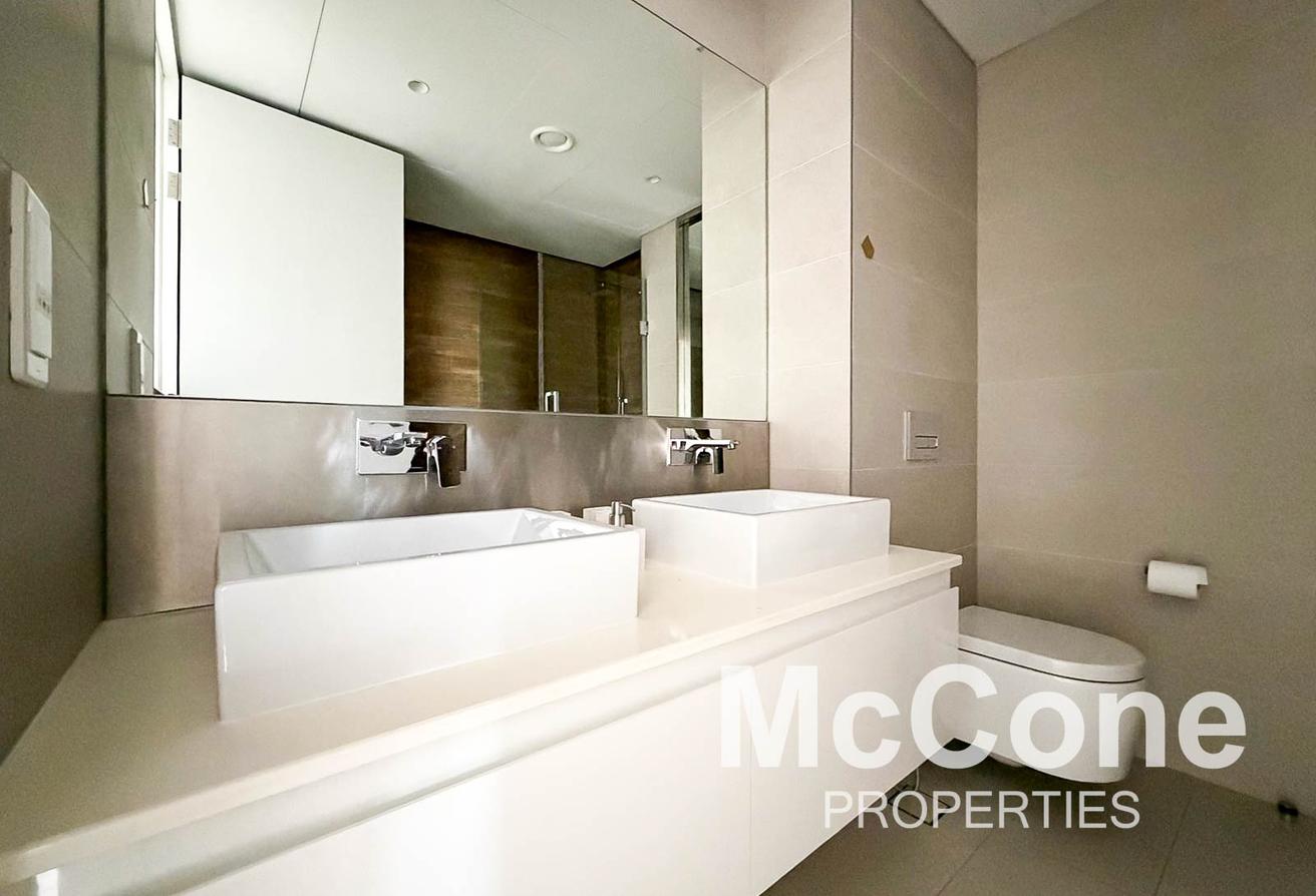 Spacious and Modern | Furnished | Price Reduced photo 27