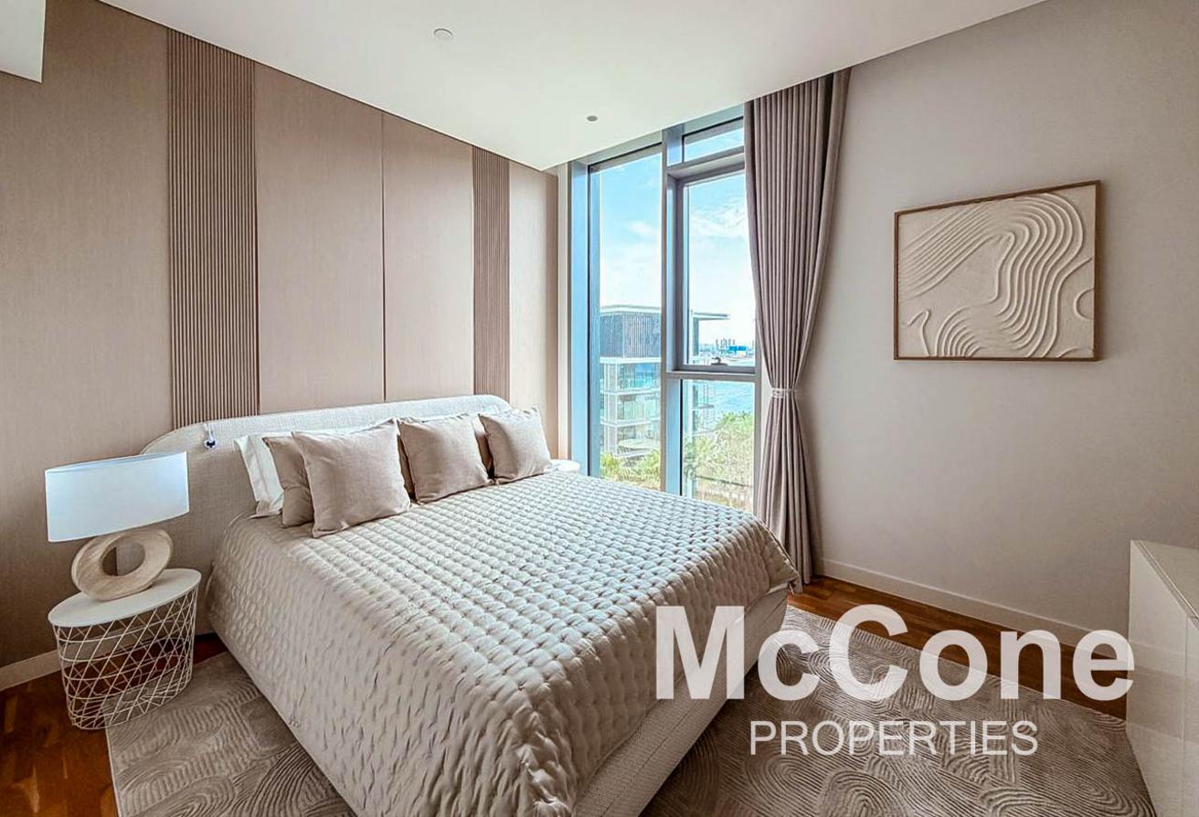 Spacious and Modern | Furnished | Price Reduced photo 13