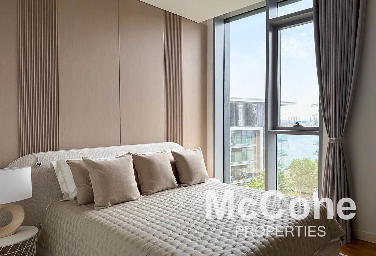 Spacious and Modern | Furnished | Price Reduced photo 17