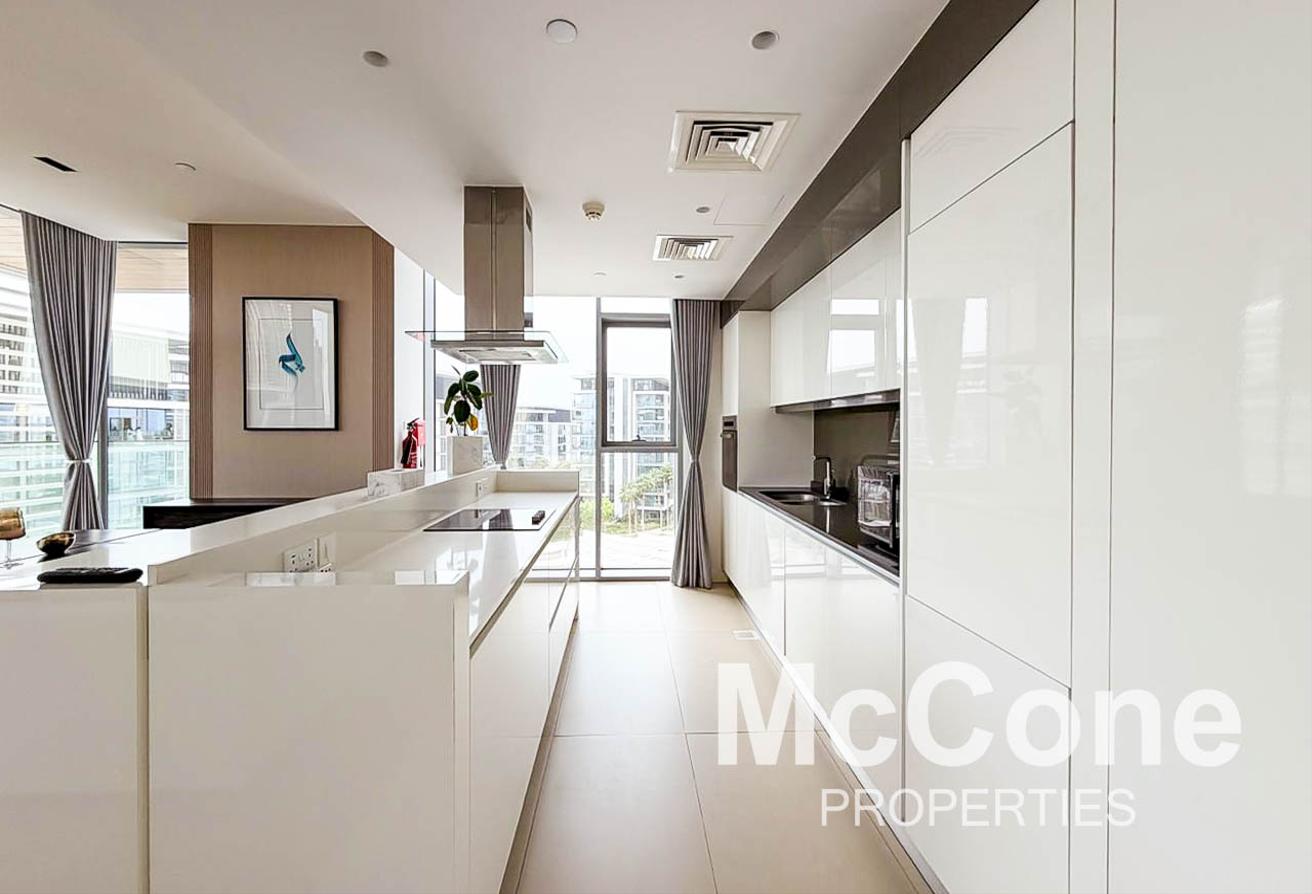 Spacious and Modern | Furnished | Price Reduced photo 10