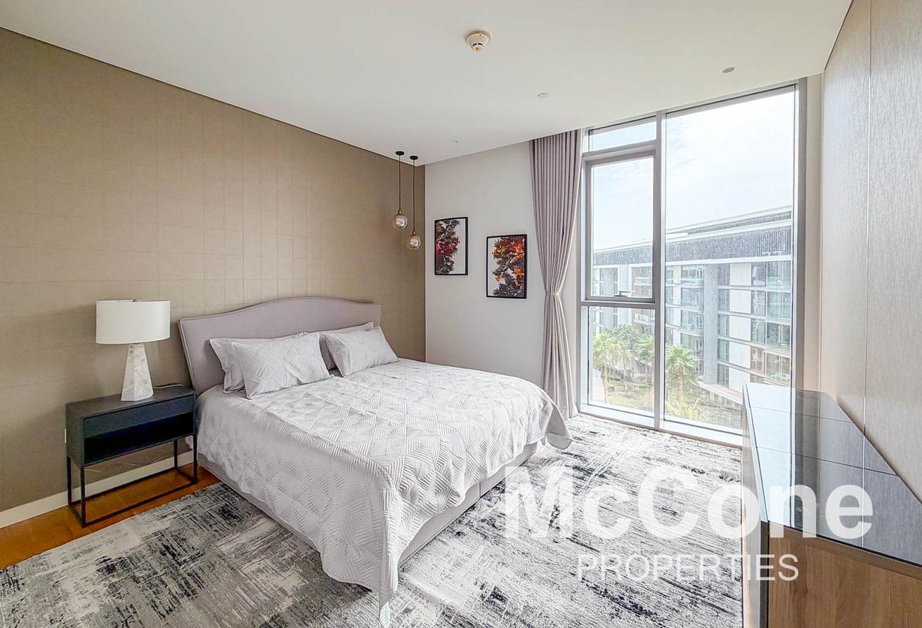 Spacious and Modern | Furnished | Price Reduced photo 21