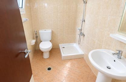 Apartment - Studio - 1 for rent in Fire Station Road - Muwaileh - Sharjah