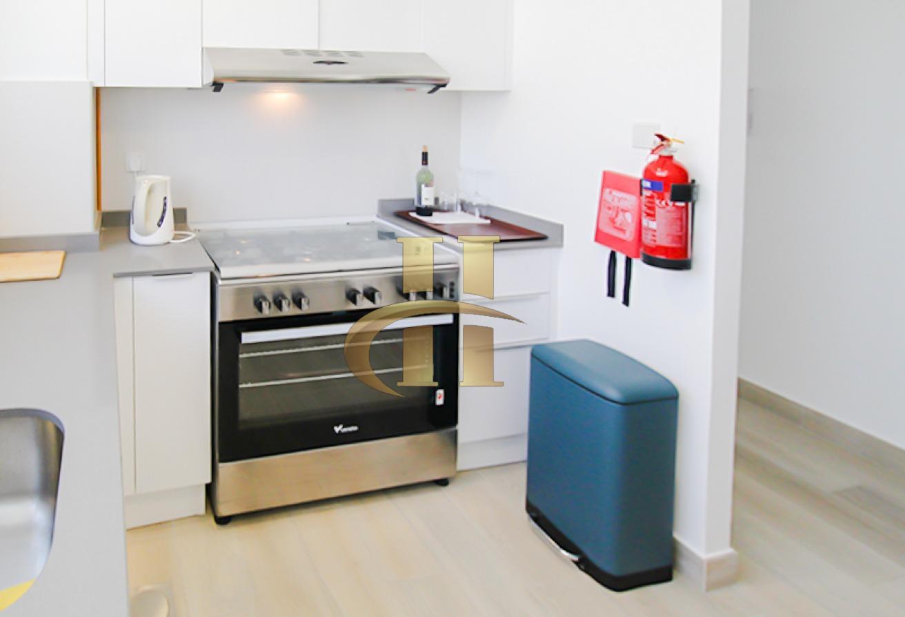 Spacious | 2 BR Apartment | Fully furnished photo 2