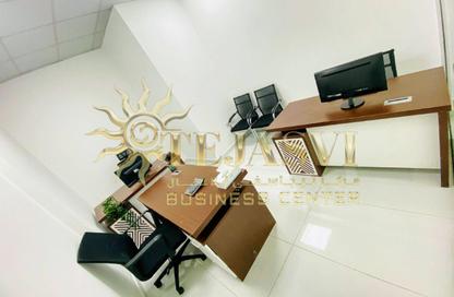 Office Space - Studio - 1 Bathroom for rent in Red Avenue - Al Garhoud - Dubai