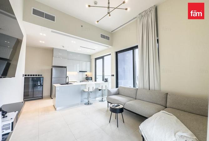 Luxury Living | Private Pool | Available Soon — photo 3