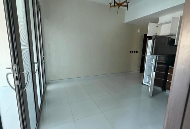 98700229 - Property Image 2