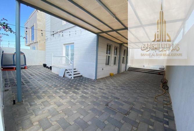 115033375 - Property Image 2