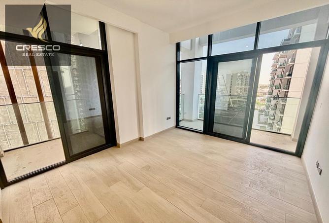 73846069 - Property Image 3