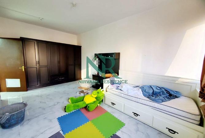 77799781 - Property Image 3