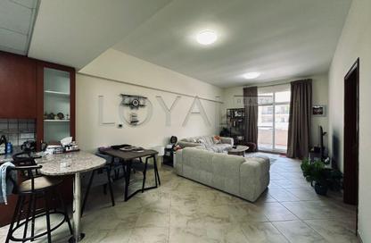 Apartment - 1 Bedroom - 2 Bathrooms for sale in Widcombe House 4 - Widcombe House - Motor City - Dubai