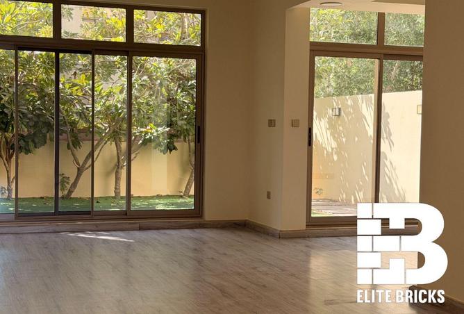 71901873 - الصورة الرئيسية للعقار