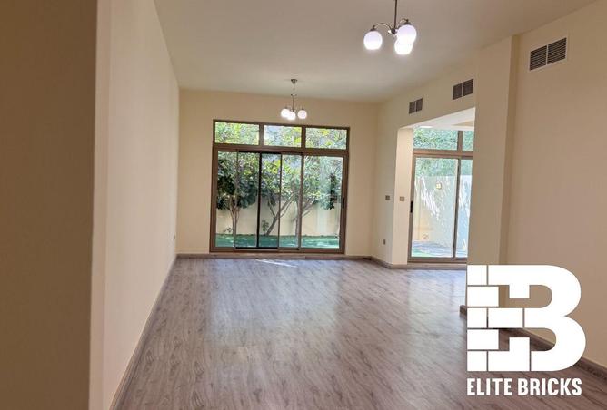 71901873 - صورة العقار 2