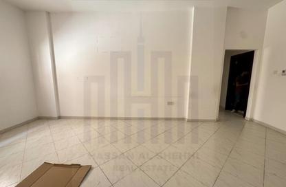 Apartment - 1 Bedroom - 2 Bathrooms for rent in Muwaileh 3 Building - Muwaileh - Sharjah