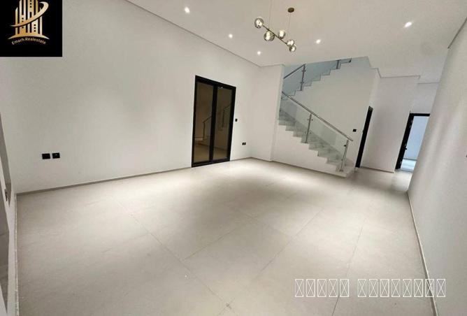 73843298 - Property Image 3