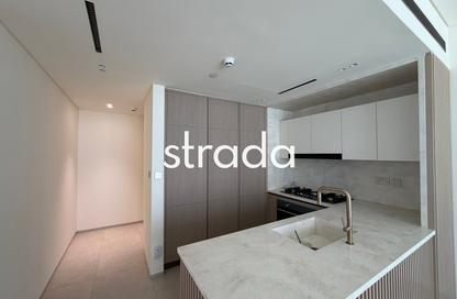 Apartment - 2 - 3 for sale in Binghatti Ivory - Dubai Healthcare City 2 - Al Jaddaf - Dubai