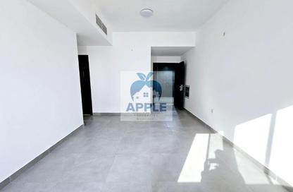 Apartment - 1 Bedroom - 1 Bathroom for rent in Muwaileh 3 Building - Muwaileh - Sharjah