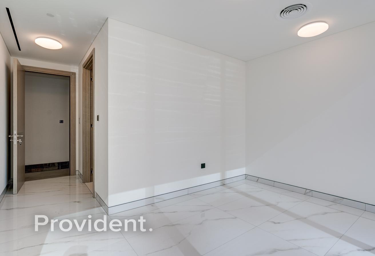 Brand New | High Floor | Multiple Options photo 20