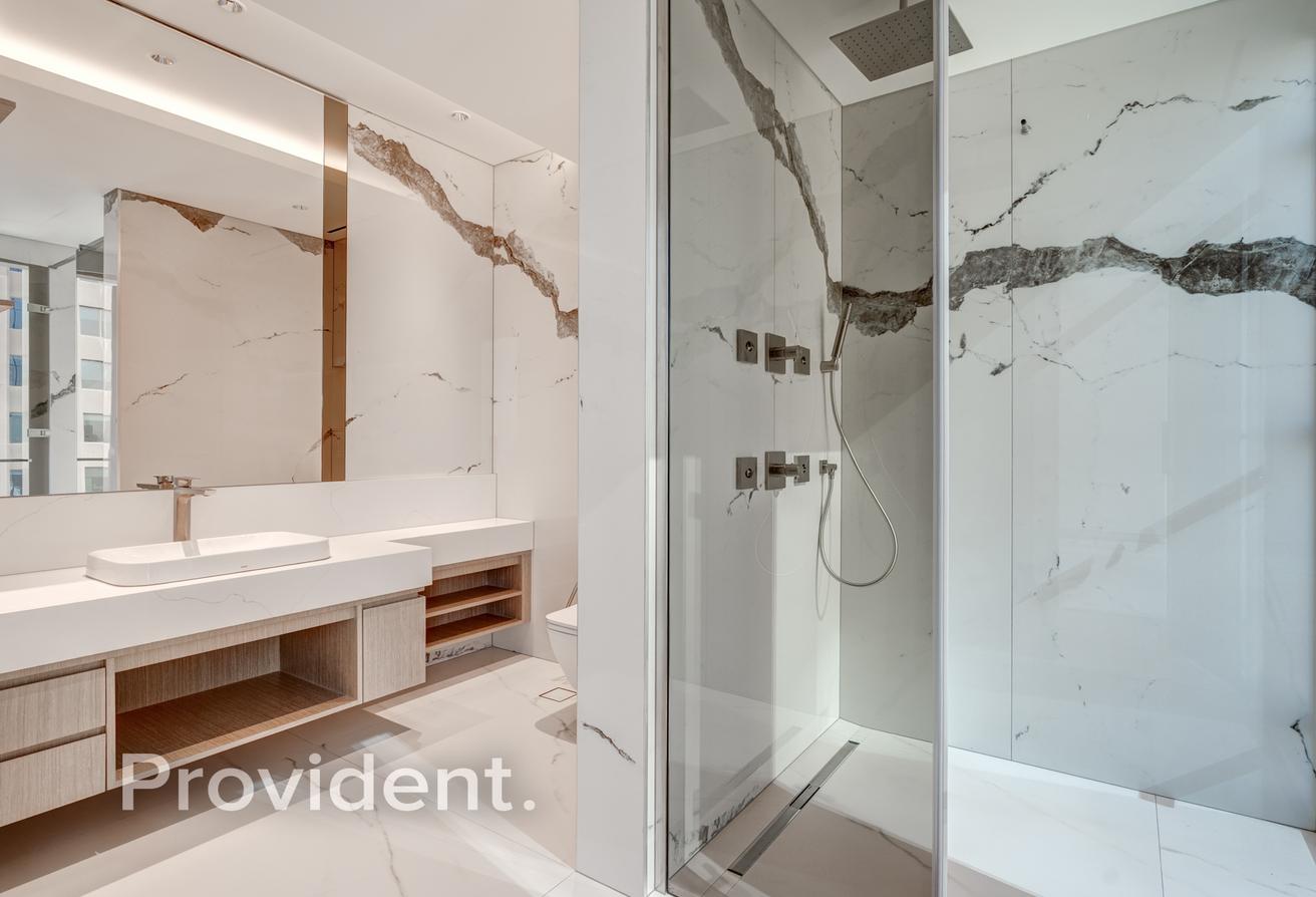 Brand New | High Floor | Multiple Options photo 17