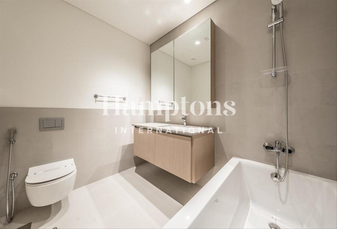 Fully Furnished | Bright and Spacious | Pool View photo 9