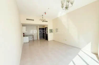 Apartment - 1 Bathroom for rent in Champions Tower 1 - Champions Towers - Dubai Sports City - Dubai