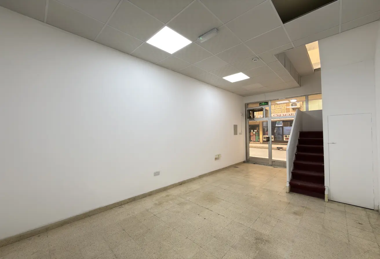 79413234 - Property Main Image